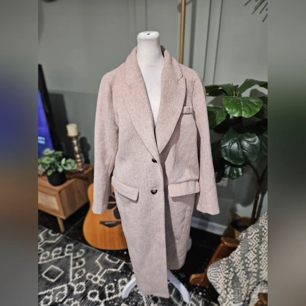 H&M Wool-Blend Tailored Coat – Light Beige Marl | Size 10.